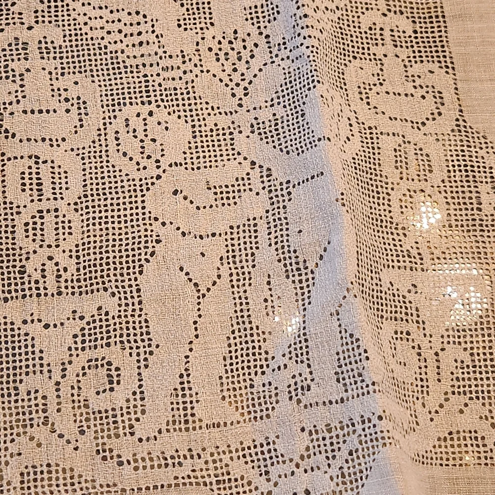 Vintage Handmade Tablecloth Snow White Work Cotton Filet Brode Embroidered